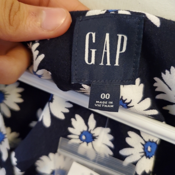 Gap flower dress - Picture 3 of 4